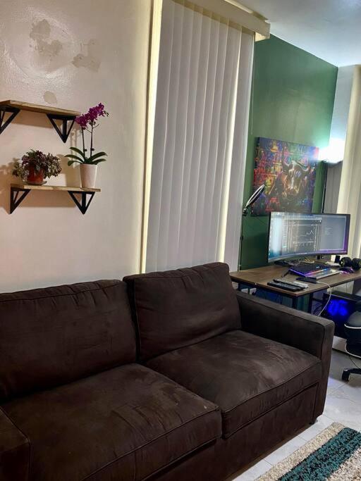 Cozy Private Apt 10 Min From Manhattan Subway! New York Bagian luar foto