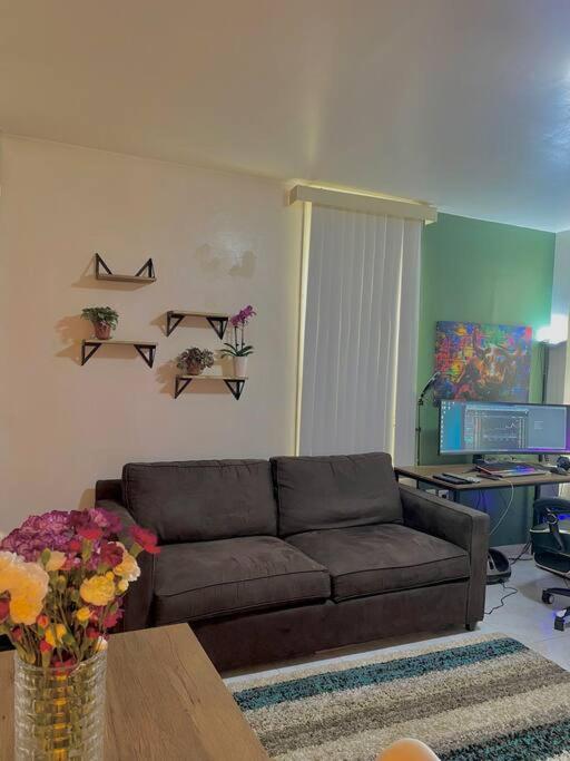 Cozy Private Apt 10 Min From Manhattan Subway! New York Bagian luar foto